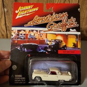 VTG Johnny Lightning American Graffiti WHITE LIGHTING 1956 Ford T-Bird Diecast